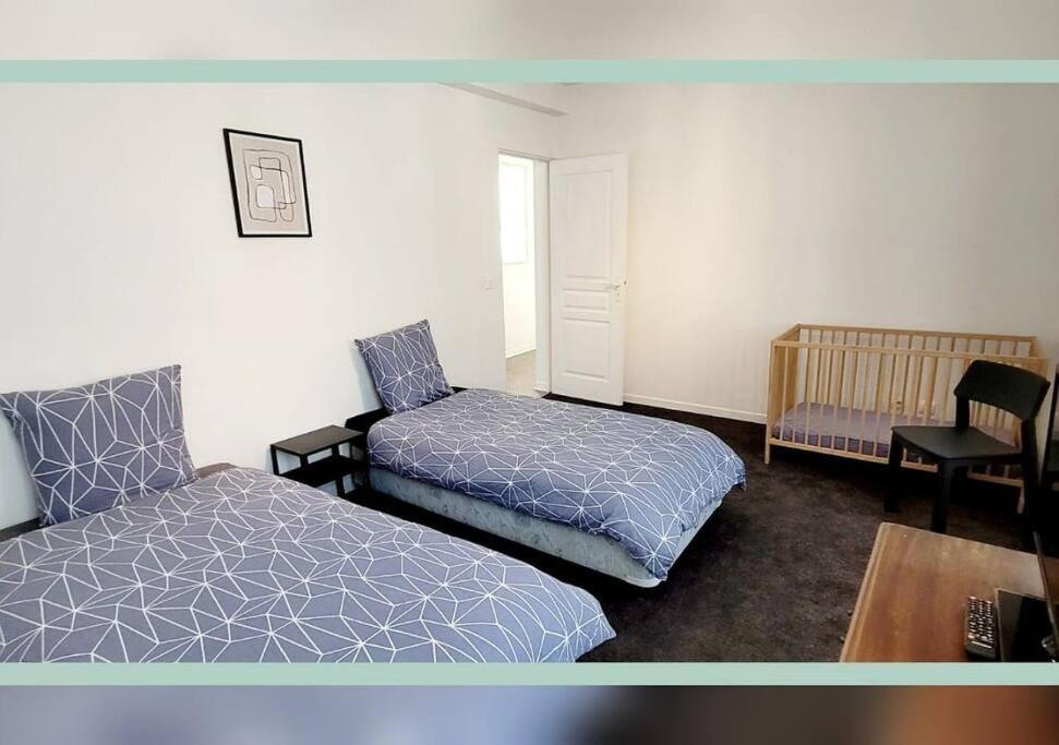 Spacieux T3 Au Pied Des Thermes Neris les Bains Bagian luar foto